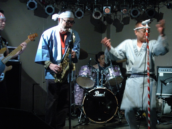 live band